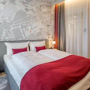 Intercityhotel Berlin Airport Ber Terminal 1 & 2 **** シェーネフェルト