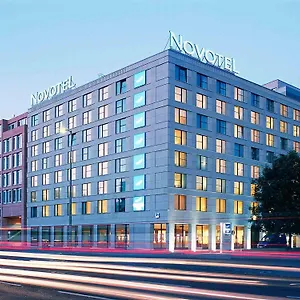 Novotel Mitte Отель